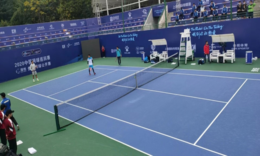 tennis court surface material live match photo