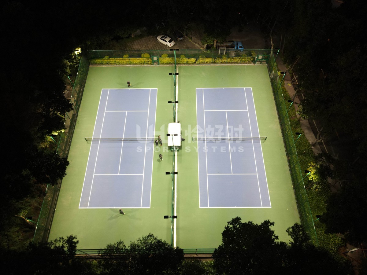 sport court lighting illuminated tennis court at night