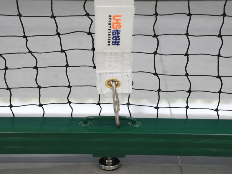 pickleball net centre strap detail photo
