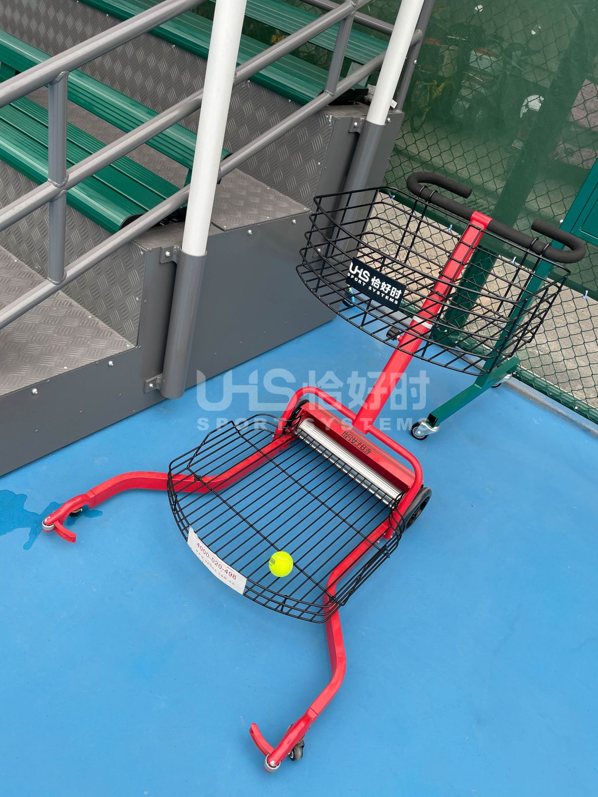UHS-WZJ001 Automatic Tennis Ball Picker Up Cart 1 tennis ball picker up