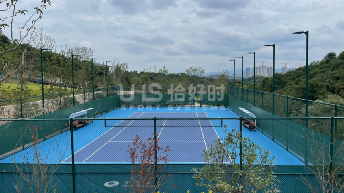 UHS-1008 Galvanized Steel Fence System for Tennis Court Builders 3 微信图片_202108021106463
