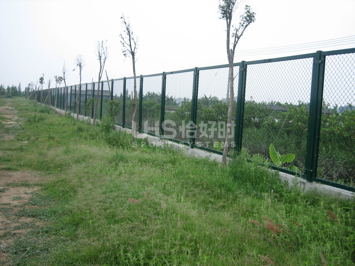 forest green color aluminum fence in Panyu Aquaculture Base