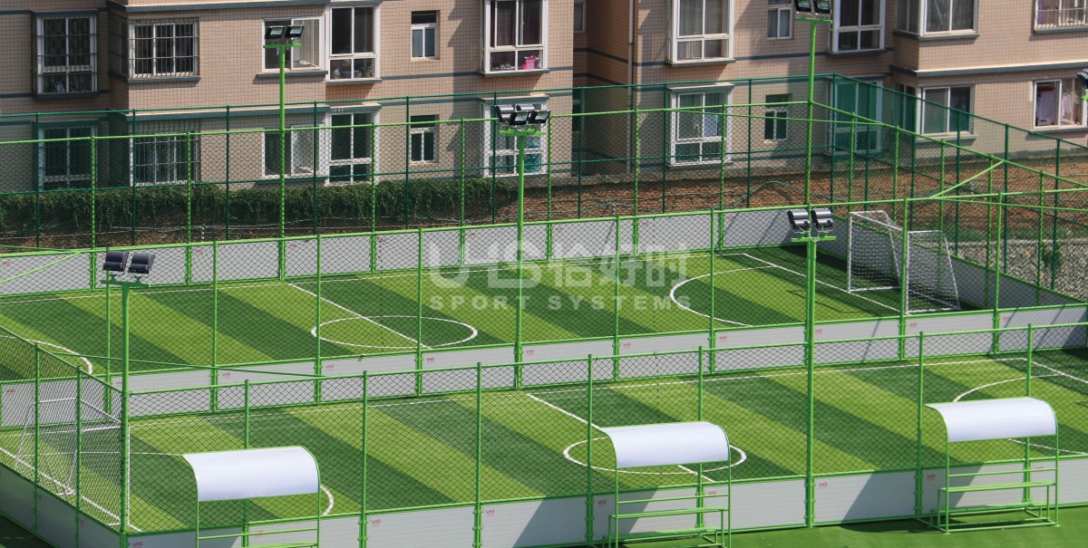 UHS-0201 Steel Structure (Composite Board + Soft Net) Cage Soccer Pitch 6 galvanized steel structure and composite fence soccer pitch