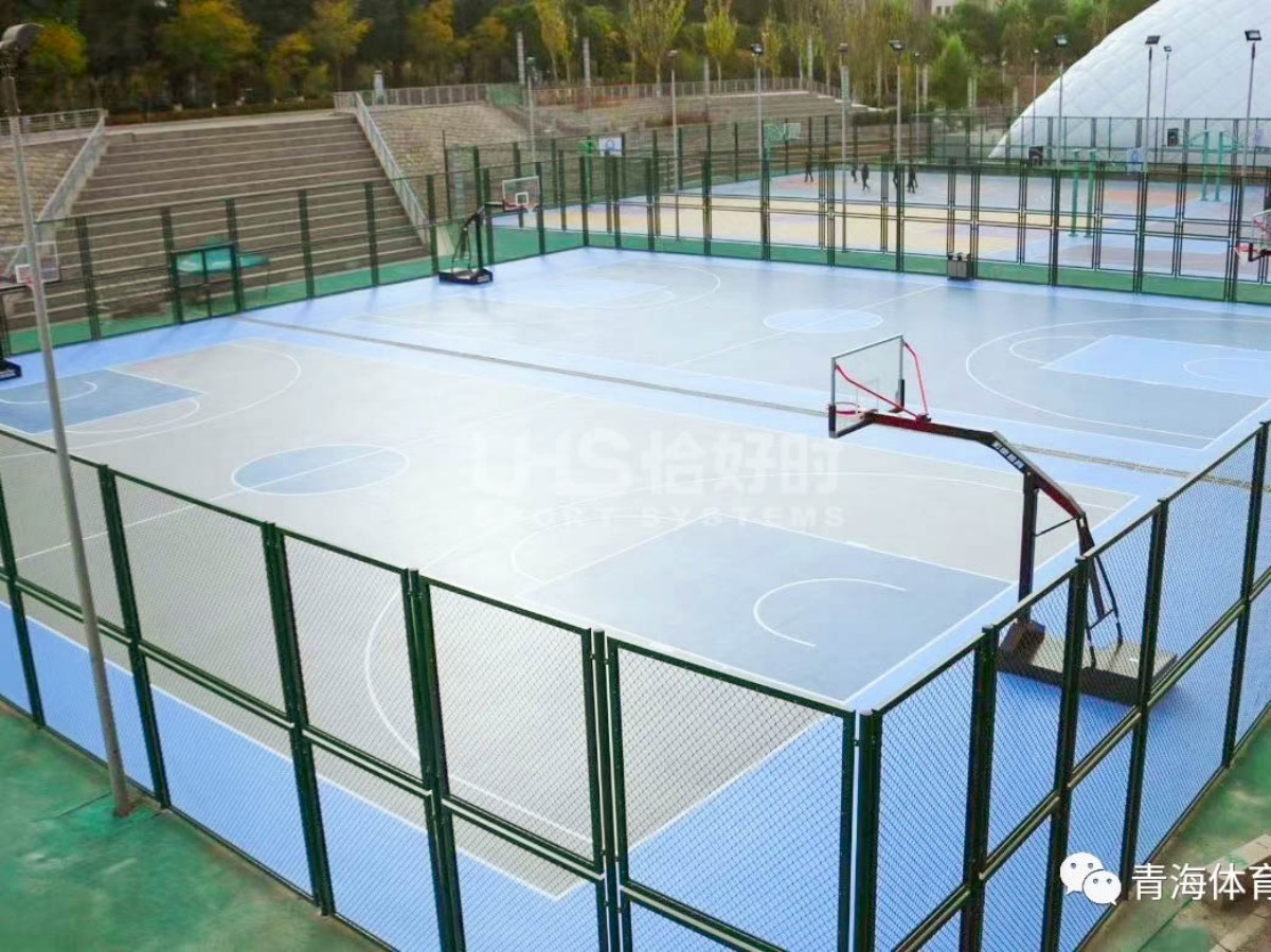 galvanized fence wire mesh for basketball court on-site photo